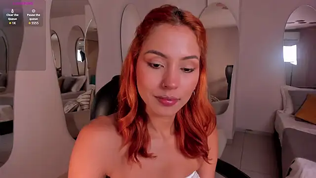 AmberColors  online show from November 21, 2025, 7:34 pm