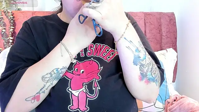 Ashley Monroe online show from November 4, 2025, 12:48 pm