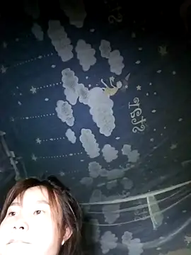 EllyBaby20 online show from April 20, 2026, 5:48 pm