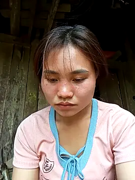 EllyBaby20 online show from April 21, 2026, 8:09 am