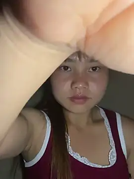 EllyBaby20 online show from May 19, 2026, 9:32 pm