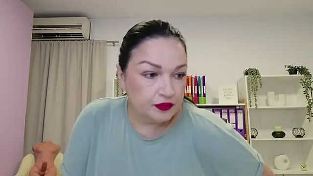 Snapshot of RubiHarper chatting on July 19, 2026, 2:26 am RubiHarper online show from July 19, 2026, 2:26 am