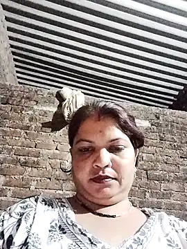 Snapshot of Bhavna_hot chatting on October 4, 2025, 11:47 pm Bhavna hot online show from October 4, 2025, 11:47 pm