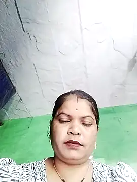 Snapshot of Bhavna_hot chatting on October 8, 2025, 4:21 am Bhavna hot online show from October 8, 2025, 4:21 am