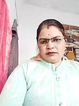 Snapshot of Bhavna_hot chatting on December 23, 2025, 10:24 am Bhavna hot online show from December 23, 2025, 10:24 am