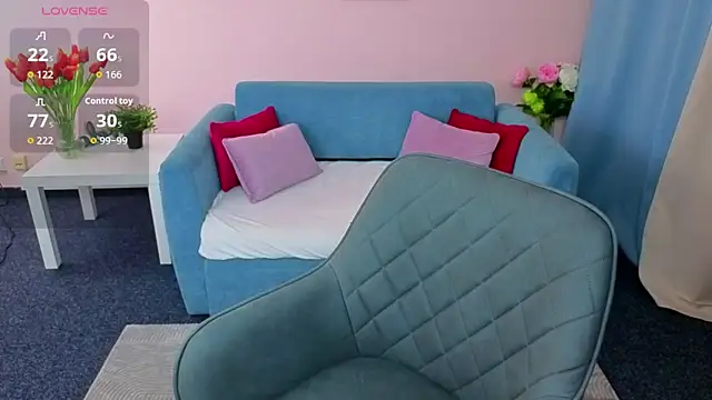 evafolver online show from October 9, 2025, 6:11 am