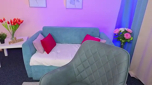 evafolver online show from November 23, 2025, 7:30 am