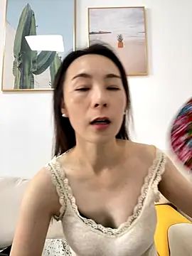 manmanyu520 online show from September 9, 2025, 2:22 am