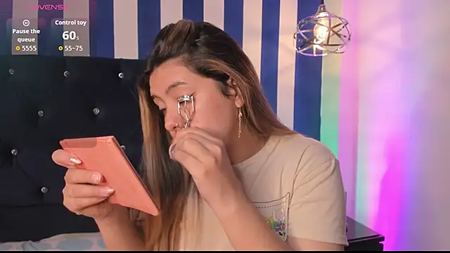 valeria rouse28 online show from September 29, 2025, 5:18 pm