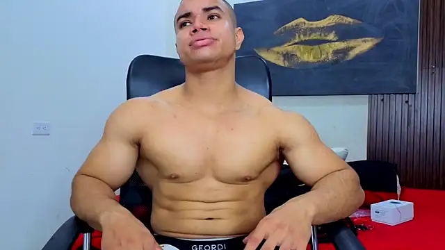 DylanGuss online show from September 13, 2025, 12:27 pm