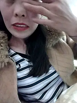 Sinejdk3 online show from December 2, 2025, 5:52 pm