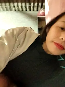 Sinejdk3 online show from February 3, 2026, 10:15 pm