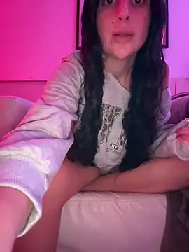 Snapshot of baddieworld1 chatting on February 22, 2026, 6:28 pm baddieworld1 online show from February 22, 2026, 6:28 pm