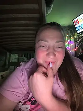 Kiss Eva online show from June 13, 2026, 9:13 pm