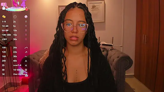 raven stonee online show from October 24, 2025, 3:47 am