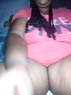 OCEANSQUITERXXX online show from November 7, 2025, 12:10 am