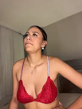 MiilaBlake online show from April 20, 2026, 9:05 pm