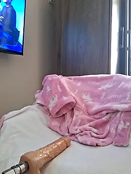 Valeria Saenz 25 online show from September 10, 2025, 3:23 pm