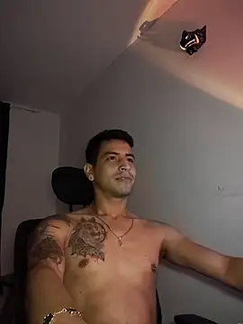 Juann-cock online show from April 21, 2026, 1:42 am