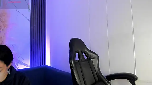 ShaunaDream online show from March 6, 2026, 3:36 am