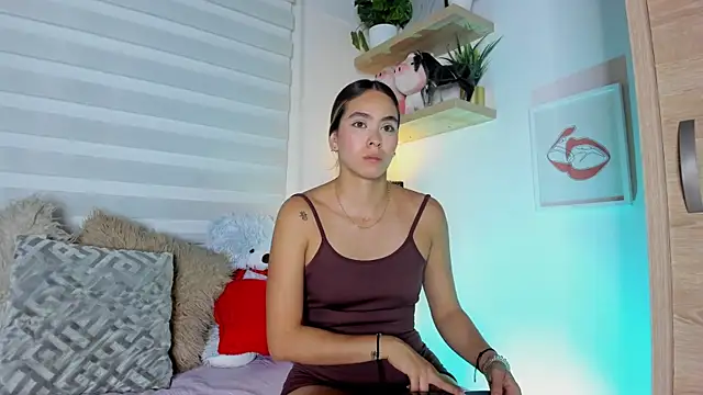 sara madrid online show from March 25, 2026, 12:22 pm