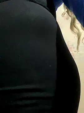 Cuckold-masters-dog online show from October 25, 2025, 12:18 am