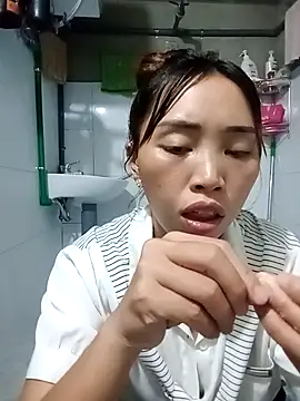 sulove xx online show from September 27, 2025, 3:17 pm