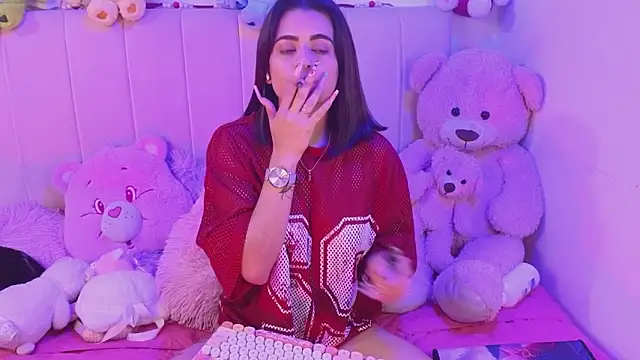 bella thixx online show from March 13, 2026, 4:08 am