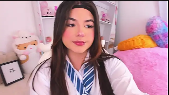 dolce antonellaa online show from March 7, 2026, 2:52 am