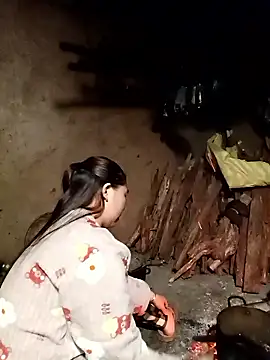 quynhkoolbae online show from January 15, 2026, 5:34 am