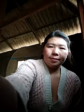 quynhkoolbae online show from April 9, 2026, 1:38 am