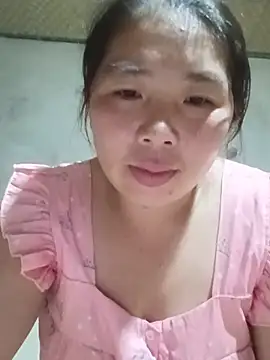 Snapshot of quynhkoolbae chatting on July 13, 2026, 12:41 pm quynhkoolbae online show from July 13, 2026, 12:41 pm