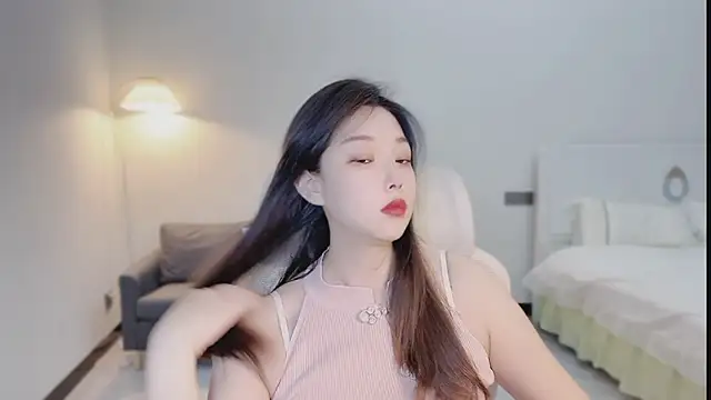 Maymay  online show from October 14, 2025, 11:05 pm