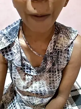 Snapshot of sunny_sweet chatting on June 25, 2026, 2:55 am sunny sweet online show from June 25, 2026, 2:55 am