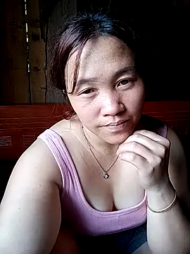 miumiu 00 online show from September 19, 2025, 3:08 am