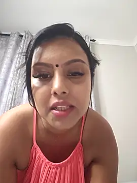 Indian GlowingMiax online show from November 11, 2025, 5:29 am