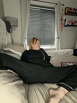 MysteriousMylaX online show from March 5, 2026, 10:22 am