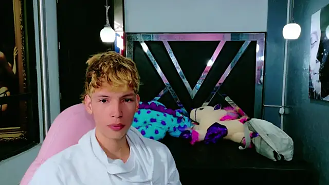 park jimin1 online show from September 12, 2025, 12:05 pm