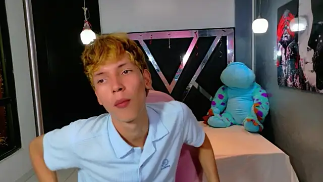 park jimin1 online show from October 6, 2025, 12:13 pm