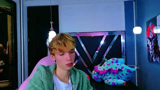 park jimin1 online show from November 6, 2025, 12:06 pm