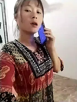 linda bae00 online show from September 24, 2025, 7:12 am