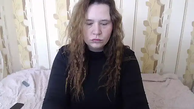 AdelinaLawson online show from February 26, 2025, 5:20 am