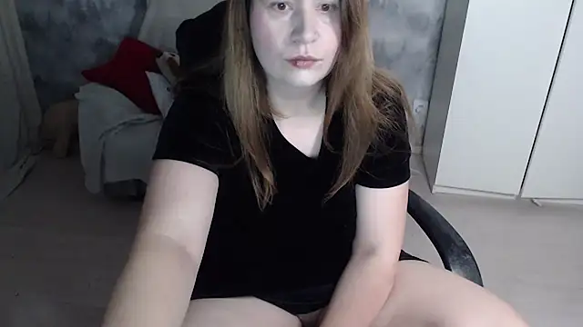 AdelinaLawson online show from October 6, 2025, 1:52 pm