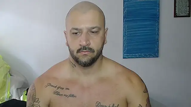 JeanCafa online show from October 7, 2025, 4:59 pm