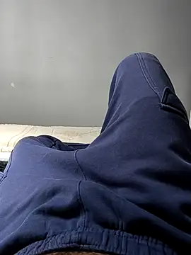 xxxfeo online show from November 8, 2025, 4:07 pm