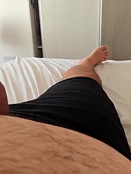 t-dog26 online show from September 14, 2025, 12:15 pm