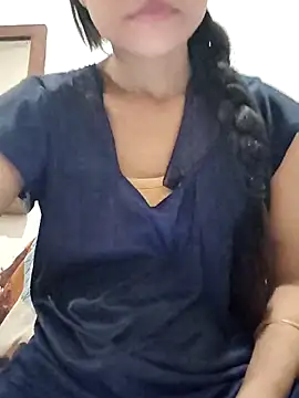 Komal0099 online show from September 12, 2025, 4:45 am