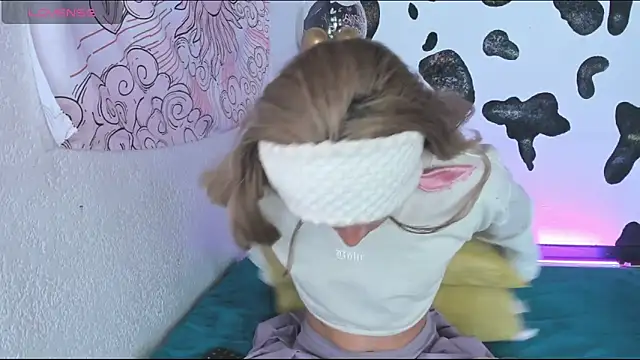 brihanna cooper online show from December 18, 2025, 2:01 pm