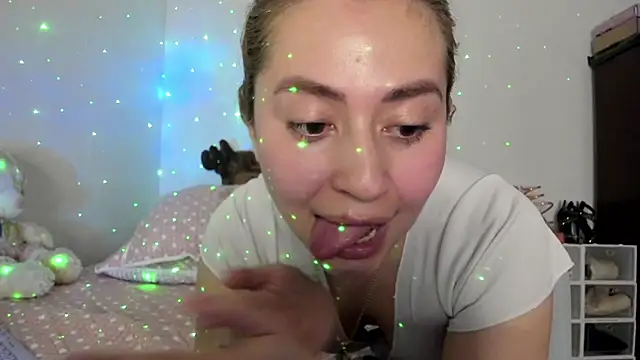 min-ji online show from February 26, 2026, 6:29 pm