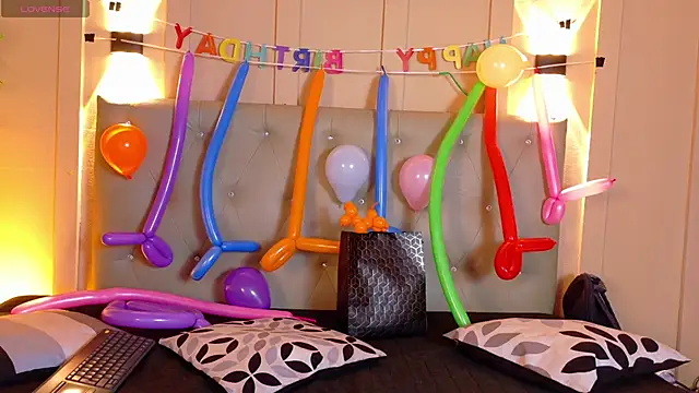 Snapshot of Daiisy_kiss chatting on May 13, 2026, 1:30 pm Daiisy kiss online show from May 13, 2026, 1:30 pm